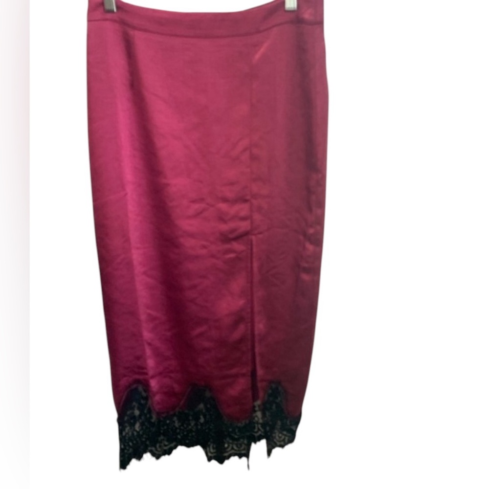 OnTwelfth long pencil skirt size small feels like‎ silk romantic